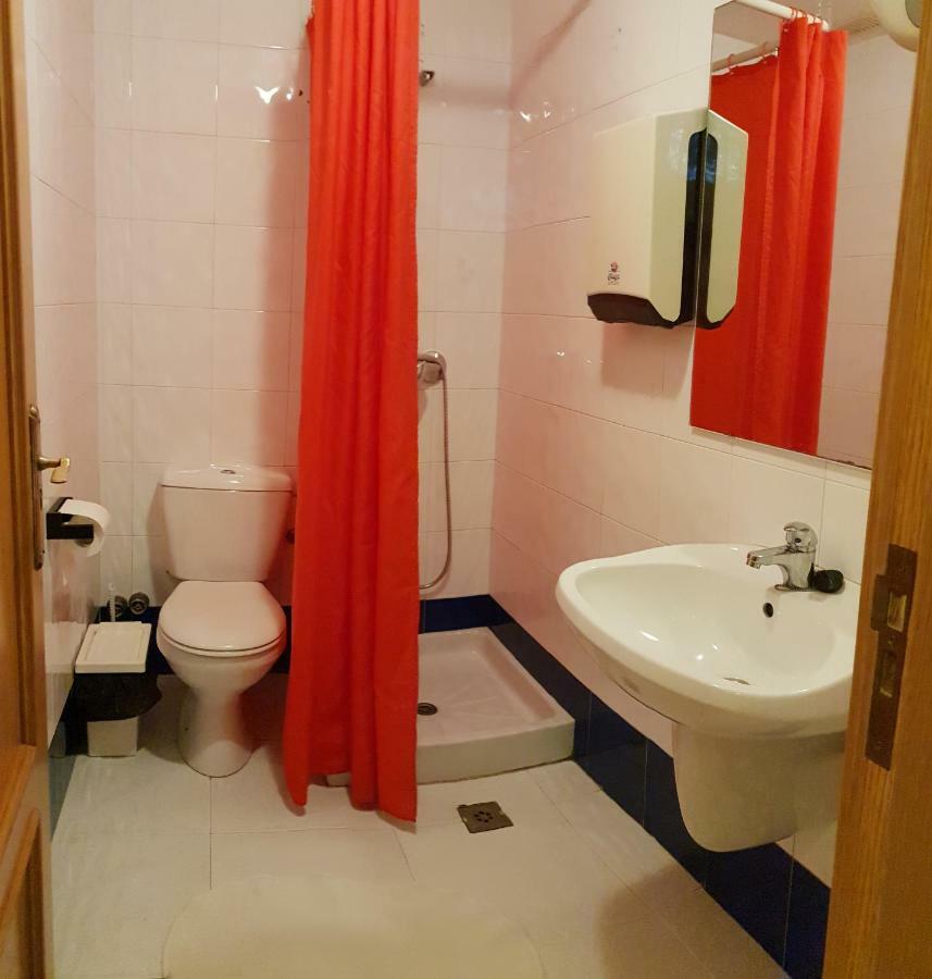 Residencial Oscense Hotell Huesca Exteriör bild
